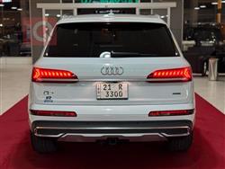 اودي Q7